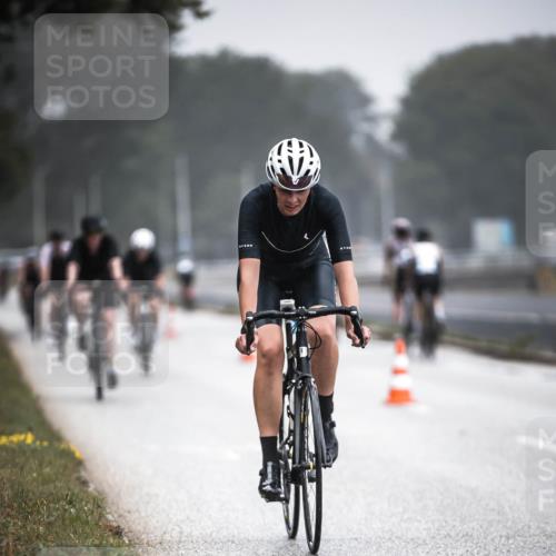 16.08.2026 - KN Förde Triathlon 2026 H.Heesch http://msf.ph/oto/9965134 16.08.2026 09:38:34 Radfahren 108, 132, 164, 178, 189, 198, 263 meine-sportfotos.de