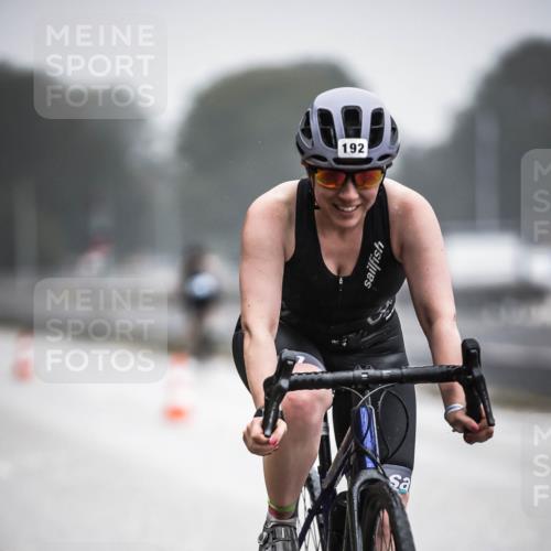 16.08.2026 - KN Förde Triathlon 2026 H.Heesch http://msf.ph/oto/9965188 16.08.2026 09:38:41 Radfahren 109, 126, 164, 166, 178, 187, 192, 263 meine-sportfotos.de