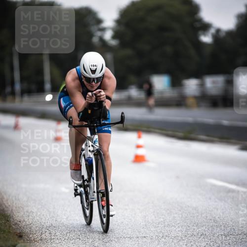 16.08.2026 - KN Förde Triathlon 2026 H.Heesch http://msf.ph/oto/9965217 16.08.2026 09:15:57 Radfahren 104 meine-sportfotos.de