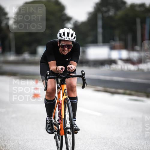 16.08.2026 - KN Förde Triathlon 2026 H.Heesch http://msf.ph/oto/9965266 16.08.2026 09:19:52 Radfahren 121 meine-sportfotos.de