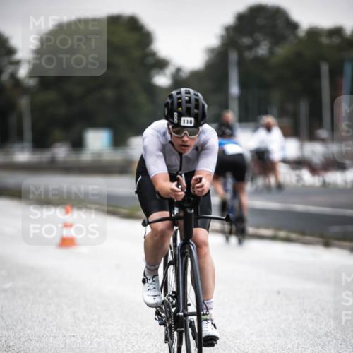 16.08.2026 - KN Förde Triathlon 2026 H.Heesch http://msf.ph/oto/9965357 16.08.2026 09:21:08 Radfahren 107, 118, 160 meine-sportfotos.de