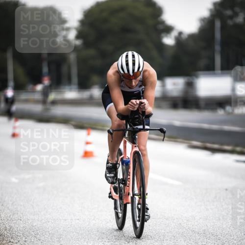 16.08.2026 - KN Förde Triathlon 2026 H.Heesch http://msf.ph/oto/9965417 16.08.2026 09:22:49 Radfahren 101 meine-sportfotos.de