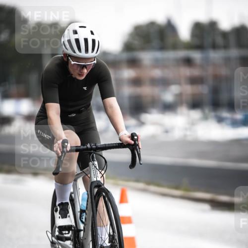 16.08.2026 - KN Förde Triathlon 2026 H.Heesch http://msf.ph/oto/9965429 16.08.2026 09:23:00 Radfahren 104, 123, 130, 145, 150, 153, 159 meine-sportfotos.de
