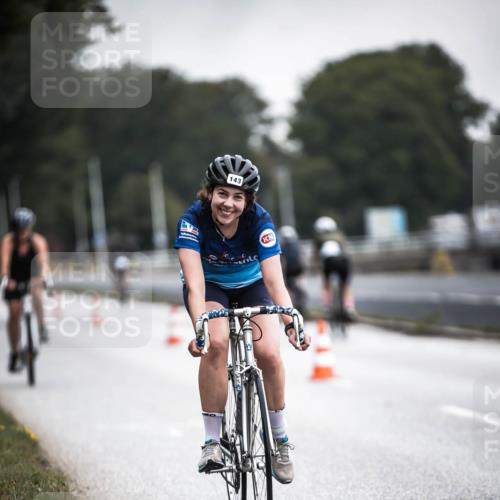 16.08.2026 - KN Förde Triathlon 2026 H.Heesch http://msf.ph/oto/9965449 16.08.2026 09:23:11 Radfahren 112, 143 meine-sportfotos.de