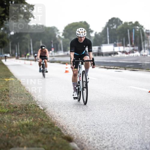 16.08.2026 - KN Förde Triathlon 2026 H.Heesch http://msf.ph/oto/9965558 16.08.2026 09:24:05 Radfahren 105, 108, 120, 154 meine-sportfotos.de
