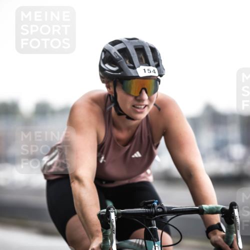 16.08.2026 - KN Förde Triathlon 2026 H.Heesch http://msf.ph/oto/9965588 16.08.2026 09:24:08 Radfahren 105, 108, 120, 154 meine-sportfotos.de