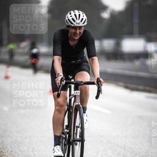 16.08.2026 - KN Förde Triathlon 2026 H.Heesch http://msf.ph/oto/9965596 16.08.2026 09:24:19 Radfahren 147, 175, 197 meine-sportfotos.de