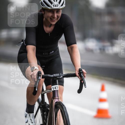 16.08.2026 - KN Förde Triathlon 2026 H.Heesch http://msf.ph/oto/9965605 16.08.2026 09:24:20 Radfahren 147, 175, 183, 197 meine-sportfotos.de