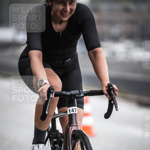 16.08.2026 - KN Förde Triathlon 2026 H.Heesch http://msf.ph/oto/9965608 16.08.2026 09:24:20 Radfahren 147, 175, 183, 197 meine-sportfotos.de