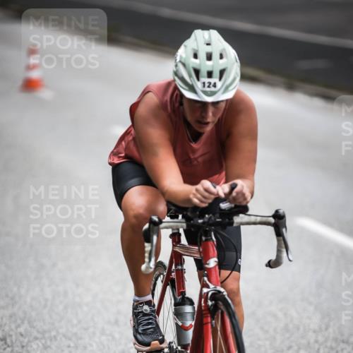 16.08.2026 - KN Förde Triathlon 2026 H.Heesch http://msf.ph/oto/9965633 16.08.2026 09:24:43 Radfahren 124, 158, 162, 189 meine-sportfotos.de