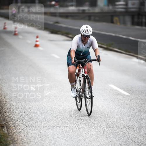 16.08.2026 - KN Förde Triathlon 2026 H.Heesch http://msf.ph/oto/9965635 16.08.2026 09:24:45 Radfahren 124, 138, 158, 162, 189 meine-sportfotos.de