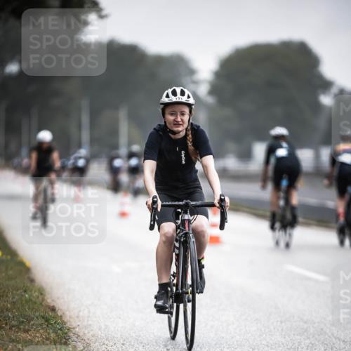 16.08.2026 - KN Förde Triathlon 2026 H.Heesch http://msf.ph/oto/9965783 16.08.2026 09:25:42 Radfahren 115, 139, 145, 153, 163, 225 meine-sportfotos.de