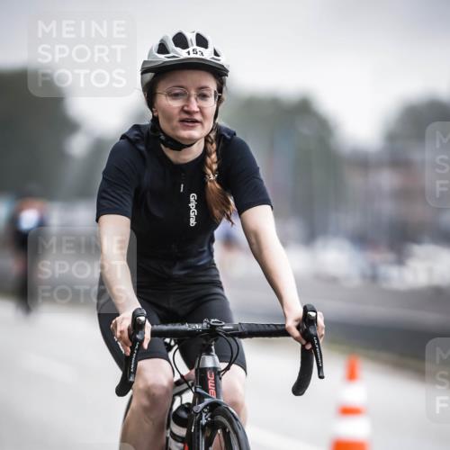 16.08.2026 - KN Förde Triathlon 2026 H.Heesch http://msf.ph/oto/9965801 16.08.2026 09:25:43 Radfahren 115, 139, 145, 153, 163, 225 meine-sportfotos.de