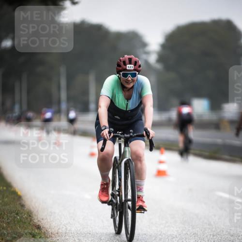 16.08.2026 - KN Förde Triathlon 2026 H.Heesch http://msf.ph/oto/9965824 16.08.2026 09:26:00 Radfahren 114, 123, 537 meine-sportfotos.de