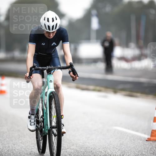 16.08.2026 - KN Förde Triathlon 2026 H.Heesch http://msf.ph/oto/9965905 16.08.2026 09:26:54 Radfahren 175, 197, 212 meine-sportfotos.de