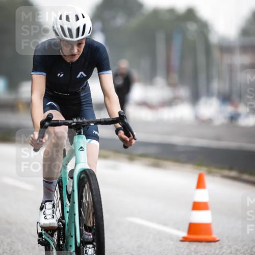 16.08.2026 - KN Förde Triathlon 2026 H.Heesch http://msf.ph/oto/9965910 16.08.2026 09:26:54 Radfahren 175, 197, 212 meine-sportfotos.de