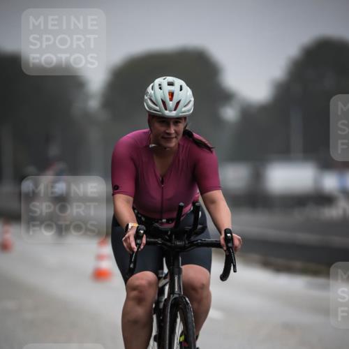 16.08.2026 - KN Förde Triathlon 2026 H.Heesch http://msf.ph/oto/9965932 16.08.2026 09:27:19 Radfahren 126, 177, 183 meine-sportfotos.de