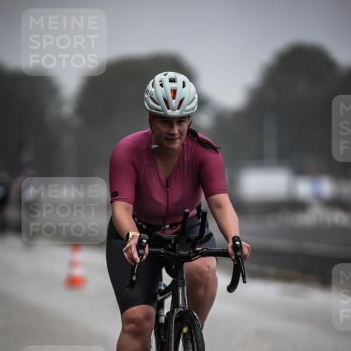 16.08.2026 - KN Förde Triathlon 2026 H.Heesch http://msf.ph/oto/9965934 16.08.2026 09:27:19 Radfahren 126, 177, 183 meine-sportfotos.de