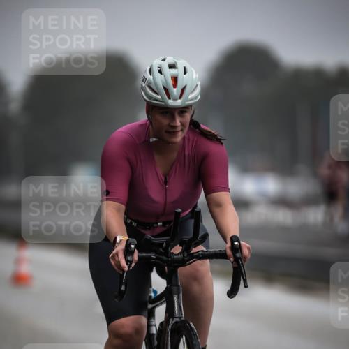 16.08.2026 - KN Förde Triathlon 2026 H.Heesch http://msf.ph/oto/9965937 16.08.2026 09:27:19 Radfahren 126, 177, 183 meine-sportfotos.de