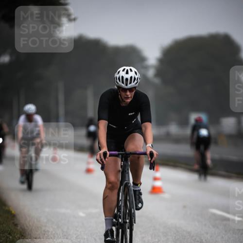 16.08.2026 - KN Förde Triathlon 2026 H.Heesch http://msf.ph/oto/9965964 16.08.2026 09:27:29 Radfahren 119, 121, 138, 171, 172, 176, 180, 189 meine-sportfotos.de