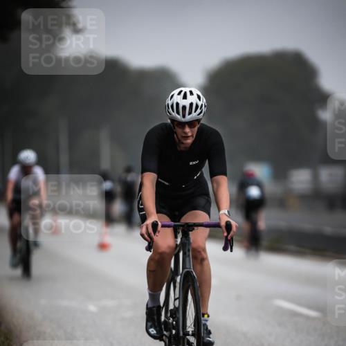 16.08.2026 - KN Förde Triathlon 2026 H.Heesch http://msf.ph/oto/9965968 16.08.2026 09:27:29 Radfahren 119, 121, 138, 171, 172, 176, 180, 189 meine-sportfotos.de