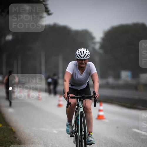 16.08.2026 - KN Förde Triathlon 2026 H.Heesch http://msf.ph/oto/9965987 16.08.2026 09:27:31 Radfahren 119, 121, 138, 171, 172, 176, 180, 230 meine-sportfotos.de
