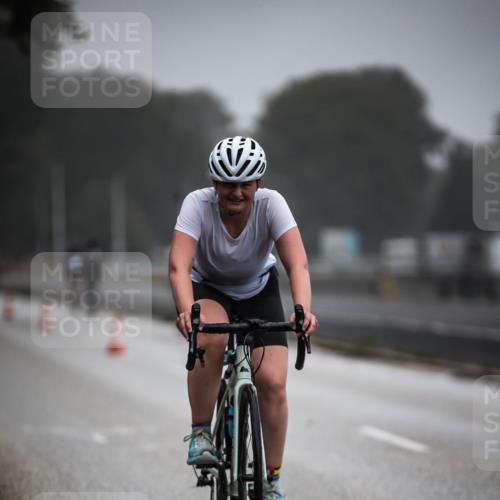 16.08.2026 - KN Förde Triathlon 2026 H.Heesch http://msf.ph/oto/9965993 16.08.2026 09:27:31 Radfahren 119, 121, 138, 171, 172, 176, 180, 230 meine-sportfotos.de