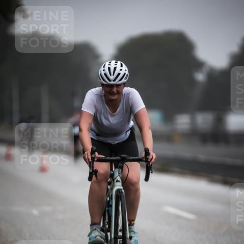16.08.2026 - KN Förde Triathlon 2026 H.Heesch http://msf.ph/oto/9965995 16.08.2026 09:27:31 Radfahren 119, 121, 138, 171, 172, 176, 180, 230 meine-sportfotos.de