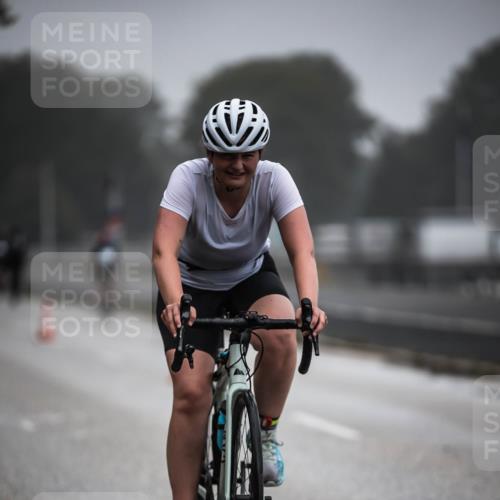 16.08.2026 - KN Förde Triathlon 2026 H.Heesch http://msf.ph/oto/9965998 16.08.2026 09:27:32 Radfahren 121, 138, 171, 172, 176, 180, 230 meine-sportfotos.de