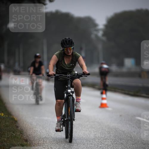 16.08.2026 - KN Förde Triathlon 2026 H.Heesch http://msf.ph/oto/9966010 16.08.2026 09:27:36 Radfahren 108, 156, 171, 205, 230 meine-sportfotos.de