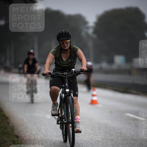 16.08.2026 - KN Förde Triathlon 2026 H.Heesch http://msf.ph/oto/9966016 16.08.2026 09:27:37 Radfahren 108, 156, 171, 205, 230 meine-sportfotos.de