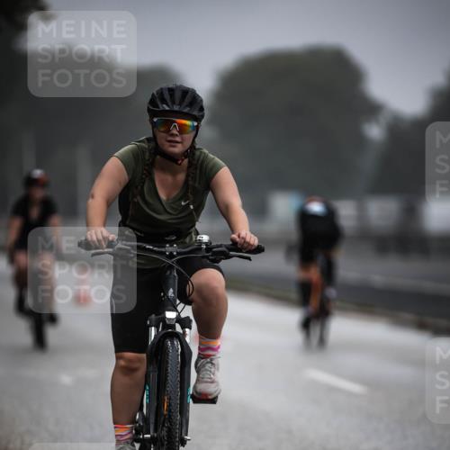 16.08.2026 - KN Förde Triathlon 2026 H.Heesch http://msf.ph/oto/9966027 16.08.2026 09:27:37 Radfahren 108, 156, 171, 205, 230 meine-sportfotos.de