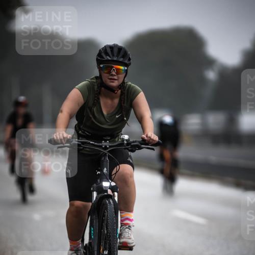 16.08.2026 - KN Förde Triathlon 2026 H.Heesch http://msf.ph/oto/9966030 16.08.2026 09:27:37 Radfahren 108, 156, 171, 205, 230 meine-sportfotos.de
