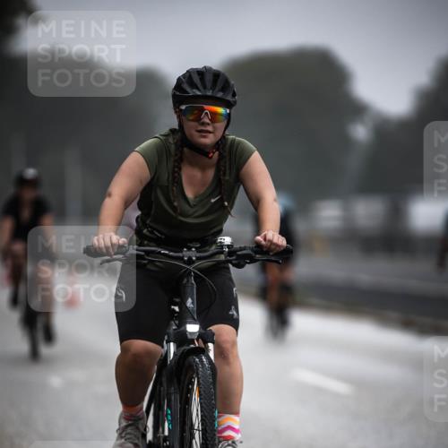 16.08.2026 - KN Förde Triathlon 2026 H.Heesch http://msf.ph/oto/9966032 16.08.2026 09:27:38 Radfahren 108, 156, 205, 230 meine-sportfotos.de