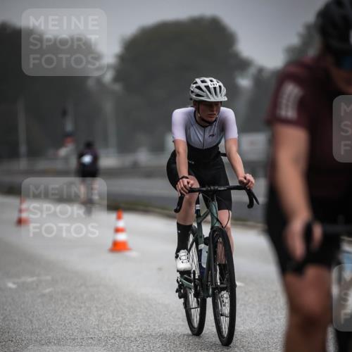 16.08.2026 - KN Förde Triathlon 2026 H.Heesch http://msf.ph/oto/9966080 16.08.2026 09:27:50 Radfahren 115, 142, 168, 186, 187, 204 meine-sportfotos.de