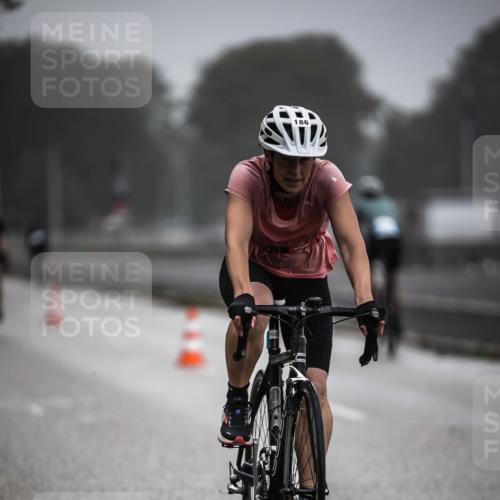 16.08.2026 - KN Förde Triathlon 2026 H.Heesch http://msf.ph/oto/9966116 16.08.2026 09:27:54 Radfahren 115, 142, 166, 178, 186, 187 meine-sportfotos.de