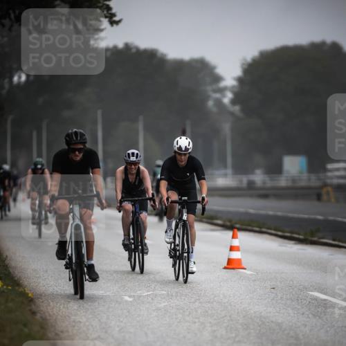 16.08.2026 - KN Förde Triathlon 2026 H.Heesch http://msf.ph/oto/9966149 16.08.2026 09:27:59 Radfahren 103, 110, 113, 114, 146, 164, 166, 174, 178, 192, 239 meine-sportfotos.de