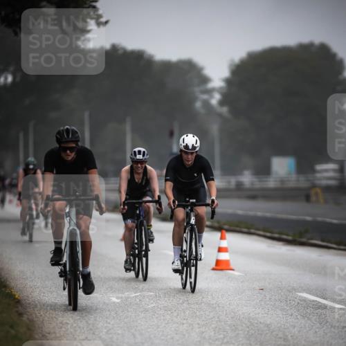 16.08.2026 - KN Förde Triathlon 2026 H.Heesch http://msf.ph/oto/9966154 16.08.2026 09:27:59 Radfahren 103, 110, 113, 114, 146, 164, 166, 174, 178, 192, 239 meine-sportfotos.de