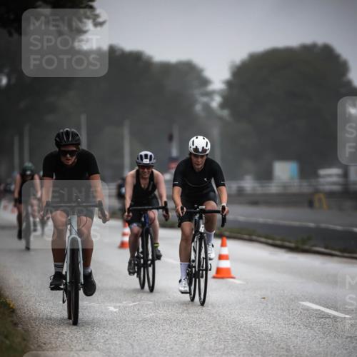 16.08.2026 - KN Förde Triathlon 2026 H.Heesch http://msf.ph/oto/9966156 16.08.2026 09:28:00 Radfahren 103, 110, 113, 114, 146, 164, 166, 174, 178, 192, 194, 239 meine-sportfotos.de