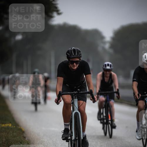 16.08.2026 - KN Förde Triathlon 2026 H.Heesch http://msf.ph/oto/9966161 16.08.2026 09:28:00 Radfahren 103, 110, 113, 114, 146, 164, 166, 174, 178, 192, 194, 239 meine-sportfotos.de