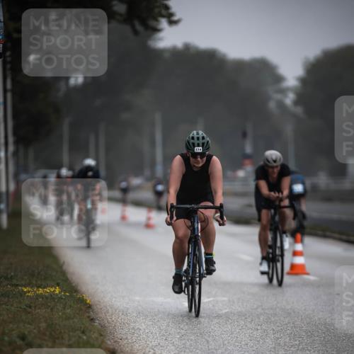 16.08.2026 - KN Förde Triathlon 2026 H.Heesch http://msf.ph/oto/9966168 16.08.2026 09:28:03 Radfahren 103, 110, 113, 114, 146, 164, 174, 190, 192, 194, 198, 239 meine-sportfotos.de