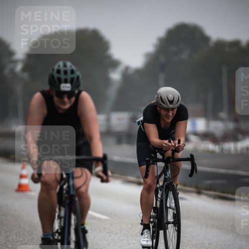16.08.2026 - KN Förde Triathlon 2026 H.Heesch http://msf.ph/oto/9966182 16.08.2026 09:28:04 Radfahren 103, 110, 113, 114, 146, 164, 174, 190, 192, 194, 198, 239 meine-sportfotos.de