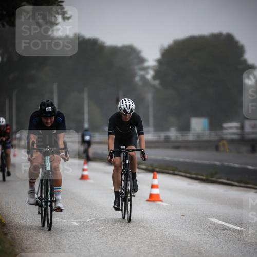 16.08.2026 - KN Förde Triathlon 2026 H.Heesch http://msf.ph/oto/9966194 16.08.2026 09:28:06 Radfahren 110, 113, 114, 146, 169, 174, 190, 194, 198, 225, 239 meine-sportfotos.de