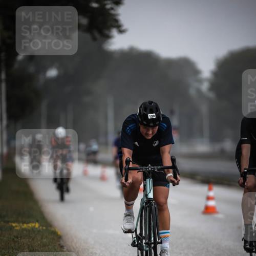 16.08.2026 - KN Förde Triathlon 2026 H.Heesch http://msf.ph/oto/9966200 16.08.2026 09:28:07 Radfahren 110, 113, 114, 169, 174, 190, 194, 198, 225, 239 meine-sportfotos.de