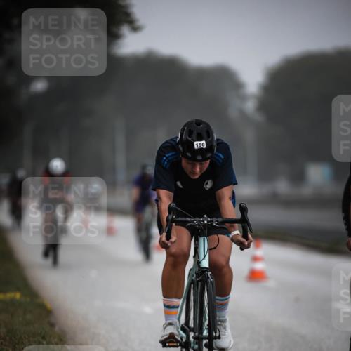 16.08.2026 - KN Förde Triathlon 2026 H.Heesch http://msf.ph/oto/9966205 16.08.2026 09:28:07 Radfahren 110, 113, 114, 169, 174, 190, 194, 198, 225, 239 meine-sportfotos.de