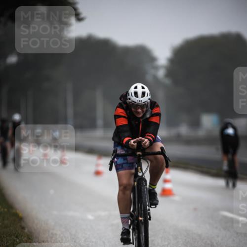 16.08.2026 - KN Förde Triathlon 2026 H.Heesch http://msf.ph/oto/9966225 16.08.2026 09:28:10 Radfahren 169, 190, 198, 225 meine-sportfotos.de