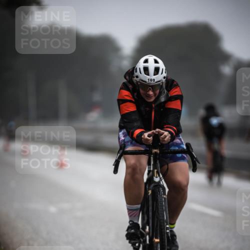 16.08.2026 - KN Förde Triathlon 2026 H.Heesch http://msf.ph/oto/9966236 16.08.2026 09:28:11 Radfahren 169, 190, 198, 214, 225 meine-sportfotos.de