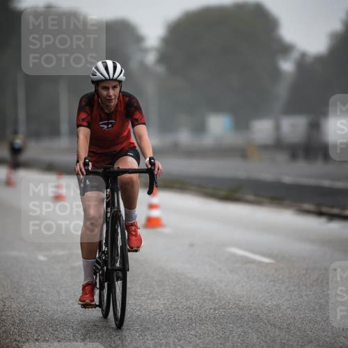 16.08.2026 - KN Förde Triathlon 2026 H.Heesch http://msf.ph/oto/9966316 16.08.2026 09:28:32 Radfahren 117, 139, 160, 163, 167, 200 meine-sportfotos.de