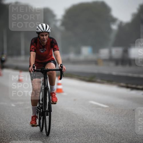 16.08.2026 - KN Förde Triathlon 2026 H.Heesch http://msf.ph/oto/9966317 16.08.2026 09:28:32 Radfahren 117, 139, 160, 163, 167, 200 meine-sportfotos.de