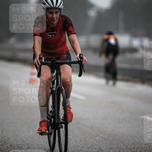 16.08.2026 - KN Förde Triathlon 2026 H.Heesch http://msf.ph/oto/9966328 16.08.2026 09:28:32 Radfahren 117, 139, 160, 163, 167, 200 meine-sportfotos.de